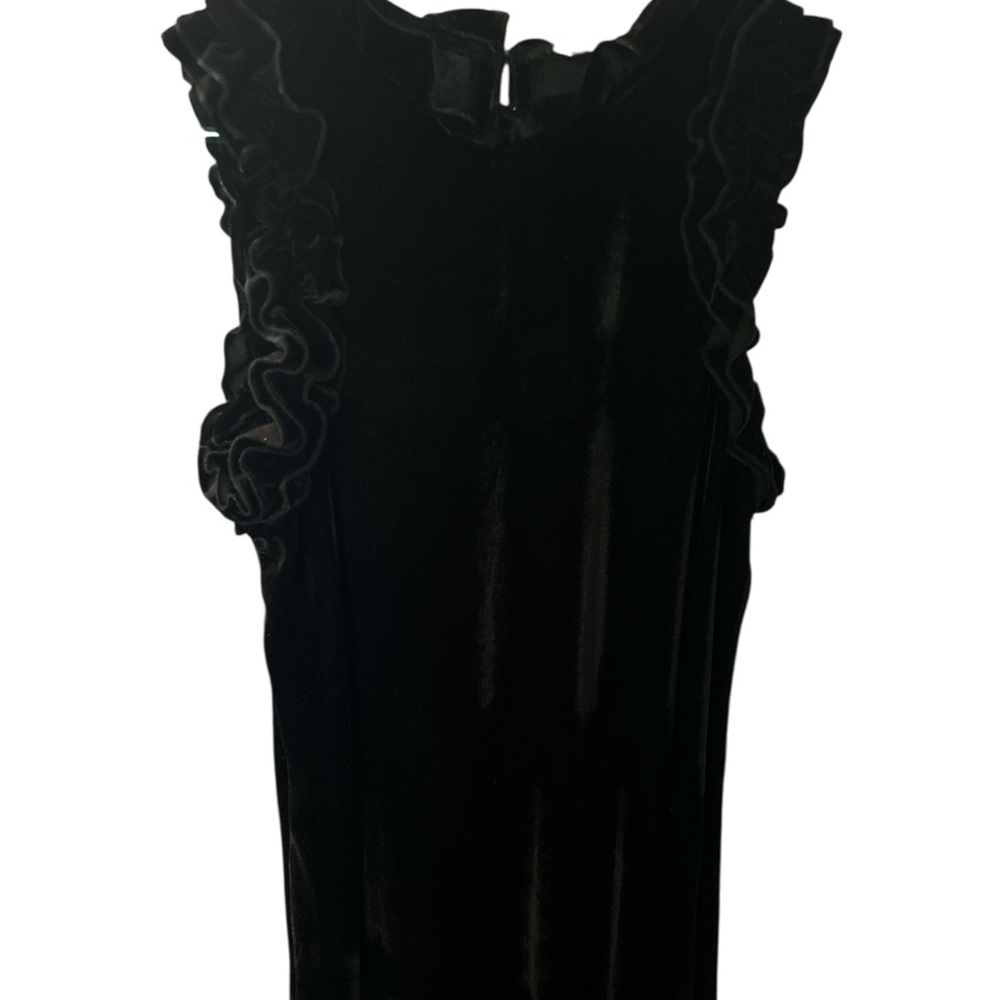 Elegant Black Velvet Dress with Ruffle Details with tag. PTP 21 L33